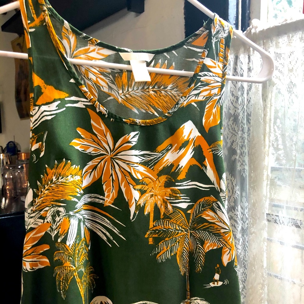 H&M Palm Tree Hawaiian Tank Top